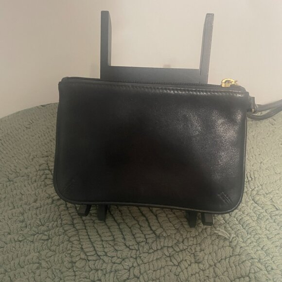 Vintage Coach Black Pebbled Leather Wristlet Wallet - Picture 2 of 6